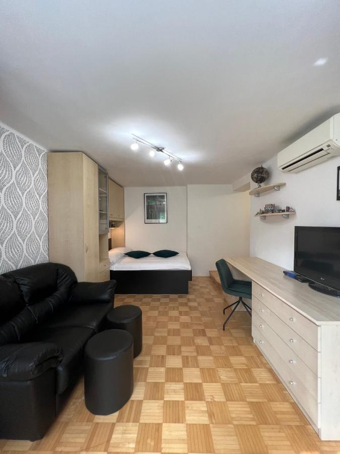 Luxury Studio Apartments Любляна Экстерьер фото